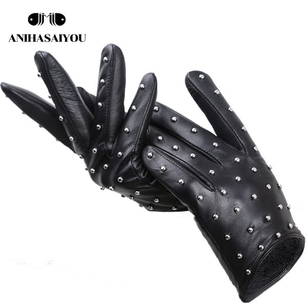 Guantes sin dedos Remaches Cuero genuino Piel de oveja Guantes de mujer Guantes de cuero de motocicleta para conducir en invierno cálidos y finos 7017 230825