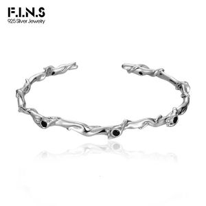 Nageoires Fashion Original Retro S925 Bracelet de torsion de torsion réglable Sterling Silver Silver Black Zircon Bracelet pour femmes