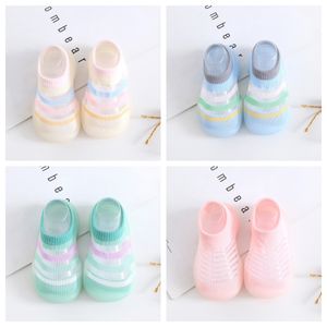 First Walker Summer Girls Garçons Enfants Sandales Babys Chaussures 1-4 ans Enfant Slip Soft Bottom Enfants Designer Chaussures Taille 18-27