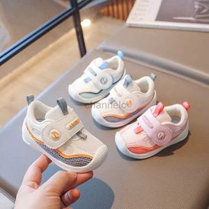 Babyschoenen 2023 baby thuis schoenen voor kleine baby functionele schoenen zachte zool kinderen alledaagse schoenen voor pasgeboren baby sneakers 240315