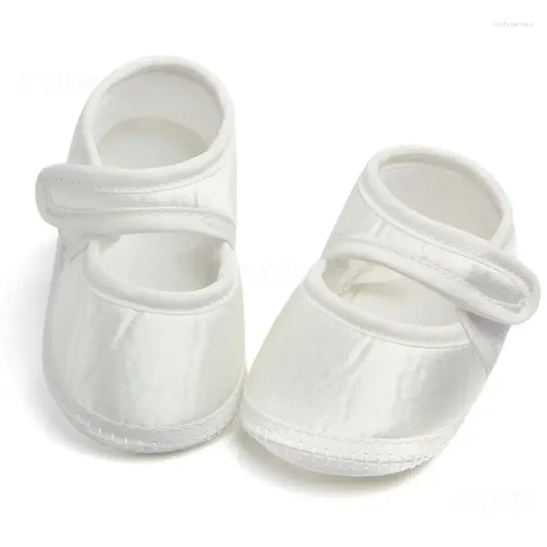 First Walkers Adorable Born bébé facile à mettre sur des chaussures élégantes blanches pour les marches de bébé