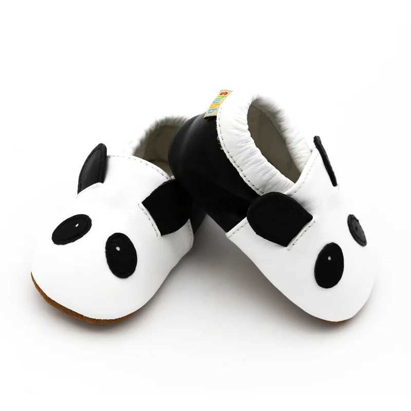 最初の歩行者動物は、ソフトソールキッズシューズベビーシューズの新生児スリップ用の卸売革の靴0-24ヶ月240315