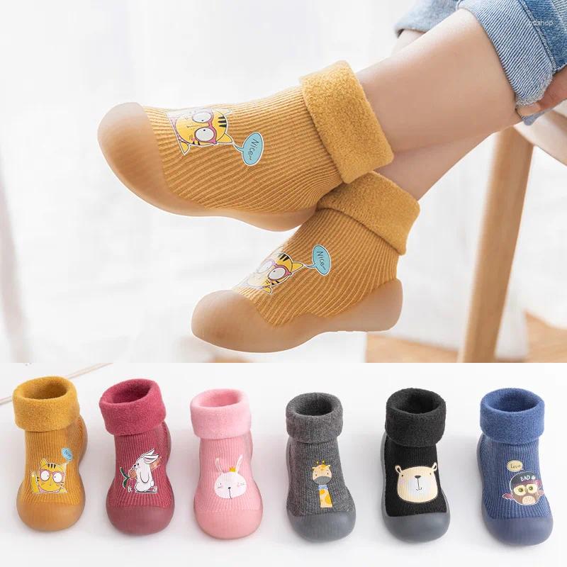 Eerste wandelaars herfst en winter peuterschoenen sok baby verdikt fluweel warm hoge buis jongens meisjes zachte bodem indoor kindersokken