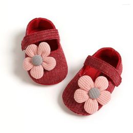 Chaussures de premiers pas pour bébés garçons, vêtements pour enfants, unisexe, semelle souple, berceau en tissu floral, chaussons pour bébés