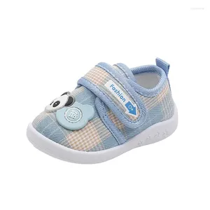 First Walkers Baby Boy Chaussures avec son 2024 Toddler d'automne fille mignon Cartoon Walking Shoe Bottom Bottom Low-Top Sneakers décontracté et confortable