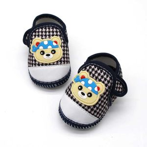 First Walkers Baby Boys and Girls First Walking Shoes Cartoon Bear Anti Slip Shoes Casual Flat Shoes Preschool Soft Soles First Stepper Cricket Shoes D240525