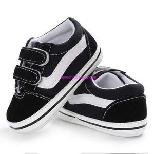 Babyschoenen Babybedje Schoenen Pasgeboren Meisje Jongen Schoen Anti Slip Canvas Sneaker Trainers Prewalker Zwart Wit 0-18M