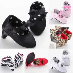 First Walkers Baby Girl Princess High Heels Soft Sole First Step Walker Baby Bow Panther Non Slip Shoes Mocassins D240525