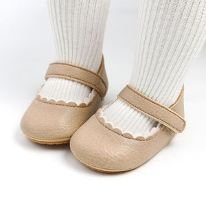 Eerste wandelaars babymeisje schoenen mocassins geboren rubberen zool bloemenrand peuter baby antislip prewalker