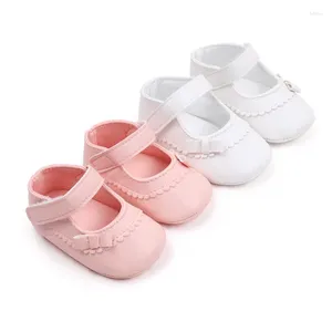 First Walkers Baby Girl Shoes Soft Pu Mary Jane Casual Walking Indoor Prewalking verjaardagscadeau voor 0-1 jaar 2024 Fashion