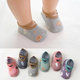 First Walkers Baby Girls Boys Cartoon Dikke Keep warme niet-slip katoenen peuter vloer Socks Animal Pattern Walker Shoes For Borns