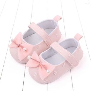 Premiers marcheurs bébé filles mignon né semelle souple fleur arc lentilles chaussures en cuir chaussures plates antidérapant infantile prewalkers princesse