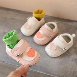 Chaussures en cuir pour bébés filles, premiers pas, printemps-automne, chaussures pour tout-petits, semelle souple, antidérapantes, berceau pour enfant de 0 à 18 mois