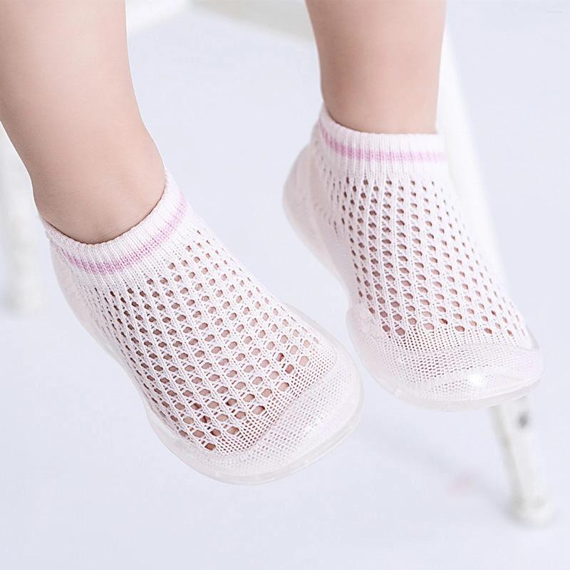 İlk Yürüyüşçüler Bebek Örgü Zemin Çorap Ayakkabıları Doğum Erkek Kız Socks Spor Kekiği Yumuşak Sole Slip Olmayan Beşik Toddler Bebek Ev
