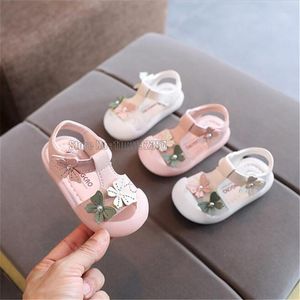 Eerste wandelaars baby sandalen meisje baby prinses zachte zool zomer kinderen gesloten peuter peuter bloemschoenen 230410