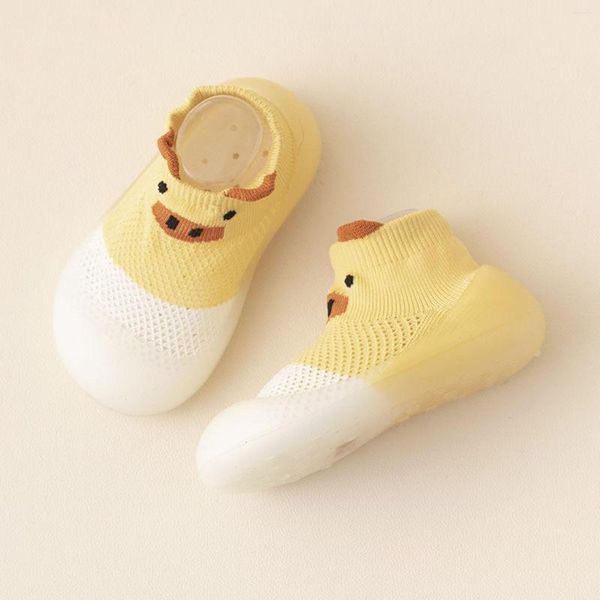 Premiers marcheurs bébé chaussures garçons filles chaussettes enfant en bas âge plancher dessin animé cochon Patchwork couleur maille respirant Outwear Sandalias