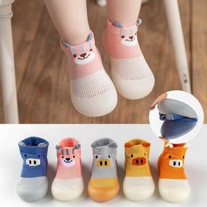 Eerste wandelaars babyschoenen zachte rubberen zolen eerste verhuizers kinderen sokken niet slip vloeren kinder sokken d240525