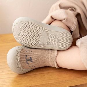 Primeros caminantes Calcetines para bebés Zapatos Infantiles Lindos Dibujos animados Niños Zapatos para niños Suela de goma suave Zapatilla de deporte para niños BeBe Botines para niñas pequeñas Primer caminante L0826