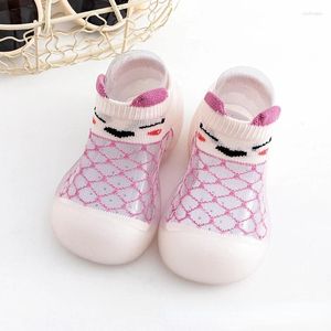 Chaussures de premiers pas pour bébés et tout-petits, sandales d'été à fond souple et antidérapantes pour garçons et filles de 0 à 1 ans