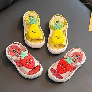First Walkers Baby Walking Shoes Summer Girls Sandals and Slippers Fashion Outer Wear Non-Slip Cute Girl Small Daisy Children's