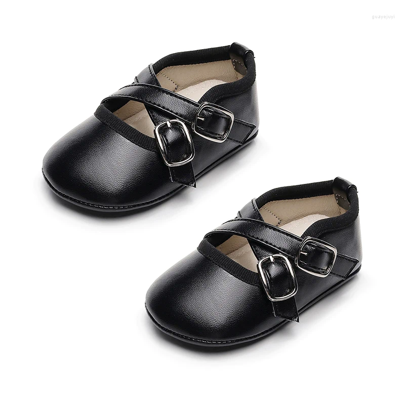 Primeiros caminhantes BeQeuewll Baby Girls Shoes Sola Macia PU Couro Mary Jane Cross Band antiderrapante criança por 0-18 meses