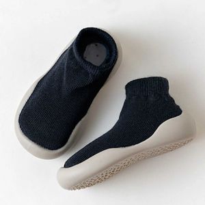 Eerste wandelaars zwart schattig baby wandelschoenen baby schuifregelaar kinderen casual schoenen baby sportschoenen baby sportschoenen d240525