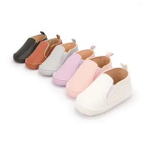 Eerste wandelaars Born Baby Bean Schoenen Antislip Zachte zolen Leren Peuter Baby Casual