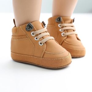 Eerste wandelaars geboren babyjongen schoenen wieg warme laarzen pu zachte zool anti-slip vaste sneaker 0-18 maanden