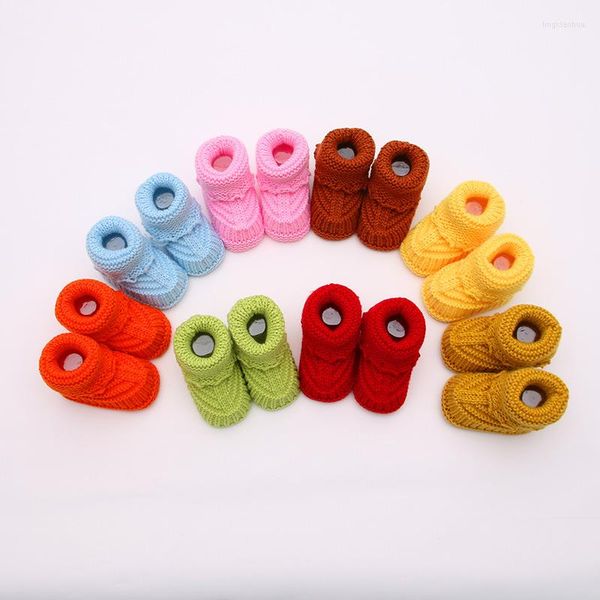 Premiers marcheurs nés bébé chaussures pour tout-petits 0-1 an chaussures en laine tricotées à la main chaussettes de cheveux broderie dessin animé Bbaby WalkersFirst