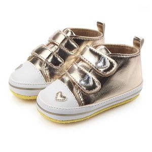First Walkers Born Princess Baby Girl Shoes Lovely Heart Girls Sports Sneakers Soft Sole Leather Infants Cuna