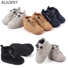 First Walkers merk geboren babyjongen schoenen zachte zool wieg warme laarzen antislip sneaker solide pu voor 1 jaar oud 018 maanden 221107