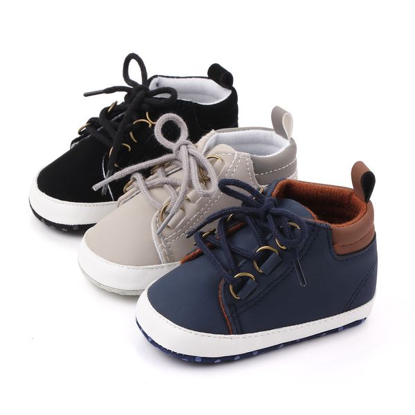 Premiers marcheurs Marque Born Baby Boy Chaussures Semelle souple Berceau Bottes pour bébés Anti Slip Sneaker Solide pour 1 an 0 18 mois 230915