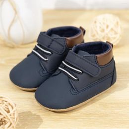 First Walkers Casual geboren Pu Leather Baby Boy Girl Sports Shoes Rubber Sole Anti-Slip Toddler High Top Boot