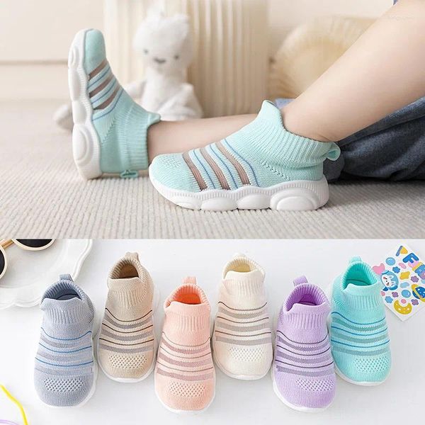 Chaussures de marche respirantes tricotées pour enfants, baskets légères pour bébés, garçons et filles, chaussures de tennis antidérapantes à enfiler au sol