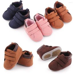 Premiers marcheurs classique mode bébé chaussures décontracté garçons fond souple antidérapant enfant en bas âge baskets première année confort marche