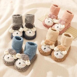 First Walkers Cotton Autumn Winter Stocking Stocking Middle Tube Toddlers Bootes Socks non glipt