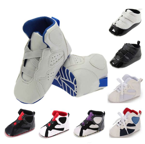 Primeros caminantes Zapatos de cuna Zapatillas de deporte para bebés Baloncesto de cuero para recién nacidos Deportes infantiles Botas de moda para niños Zapatillas para niños Mocasines cálidos para niños pequeños