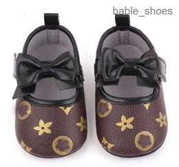 Eerste wandelaars ontwerper luxe vlinder knoop prinses schoenen voor baby meisjes zachte zolen flats mocassins peuter wieg peuter schoenen baby schoenen schattig 22