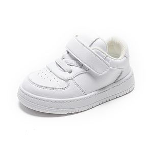 Eerste wandelaars Dimi Spring/Autumn Baby Walking Shoes Soft en Comfortabele Peuter schoenen Rubber Non Slip Boys Girls White Baby Sneakers 230330