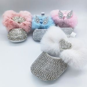 First Walkers Dollling -ingebed faux fur bowknot Mooi baby shower meisje cadeau voor geboren schoenen met aangepaste vleugels hoofdband 221208