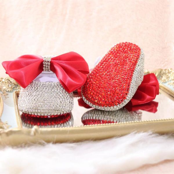 Premiers marcheurs Dollbling Bijoux Strass Festif Bébé Fille Bling Fond Rouge Enfants Jolie Casual Prewalker Semelle Souple Forme Mignonne Chaussures