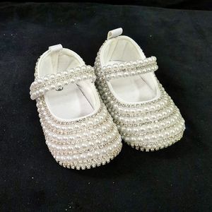 Eerste wandelaars poppen puur Pure witte kinderen schoenen Pearl aanpassing Handgemaakte doop verjaardagscadeau prinses kleine meisje schoenen 230314