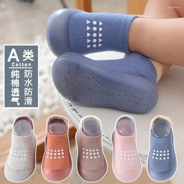 Premiers marcheurs Mode Bébé Tout-petit Chaussures Semelles souples Printemps et été Chaussettes de sol Garçons Filles