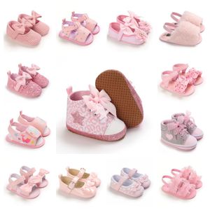 Primeros caminantes Moda nacida Pisos para bebés Zapatos de bebé de color rosa Zapatos con suela de tela antideslizante Zapatos para niñas Elegantes y transpirables Zapatos para caminar para bebés 230906