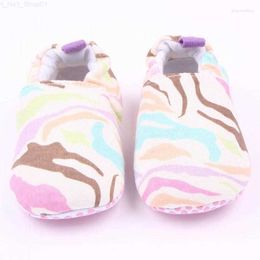 First Walkers First Walkers Winter Baby Girl Camuflaje Pink Stripes Series Walk Learn To Shoes Cotton Wild Wear para niños Xz25 Z230725
