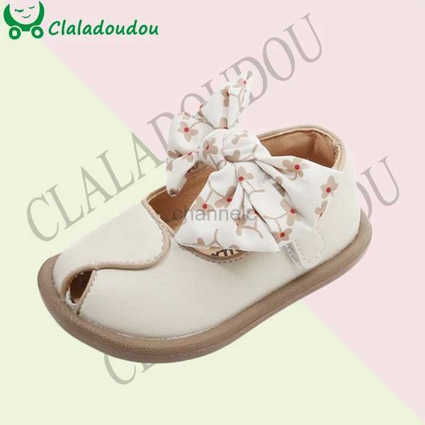 Primeros caminantes Zapatos de tacón plano Claladoudou nuevos zapatos de bebé para niñas de primavera zapatos de microfibra de cuero de princesa zapatos de suela suave para niños pequeños 240315