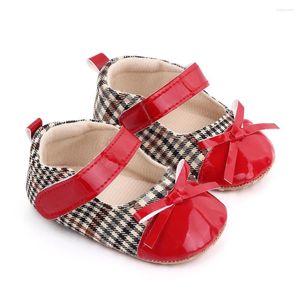 Primeros caminantes Bebé Nacido Bebé Niñas Primavera Verano Otoño Pisos Lattice Bowknot Princesa Vestido Zapatos Antideslizante