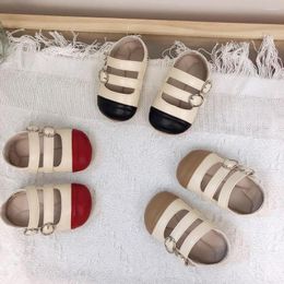 Premiers marcheurs coréen en cuir bébé princesse chaussures pour filles et garçons semelles souples antidérapant tout-petits appartements né trucs