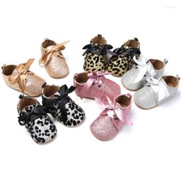 First Walkers Leopard Kid Baby Shoes 2023 Spring Infant Toddler Girls Casual Soft Bottom antideslizante Princess Bow