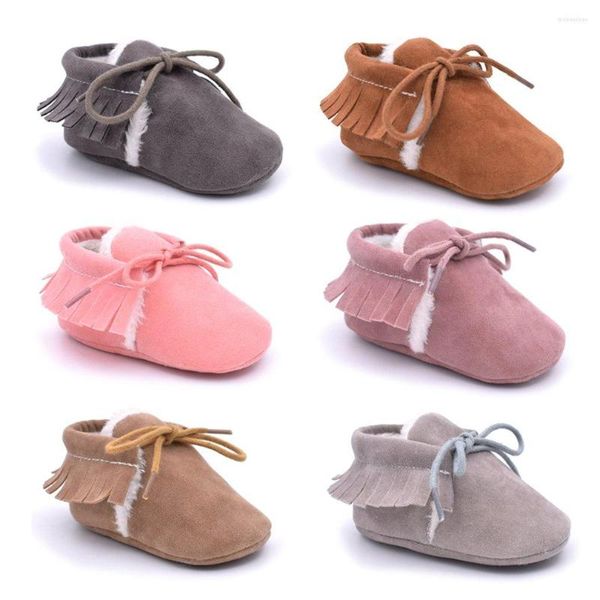 Primeros caminantes M613 Moda Color a juego Diseño lindo Bebé Prewalker Zapatos antideslizantes suaves para niños Botas con flecos para caminar casual para vestido diario